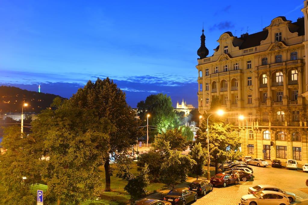 Apartments Resslova By The Dancing House Prague Exterior photo