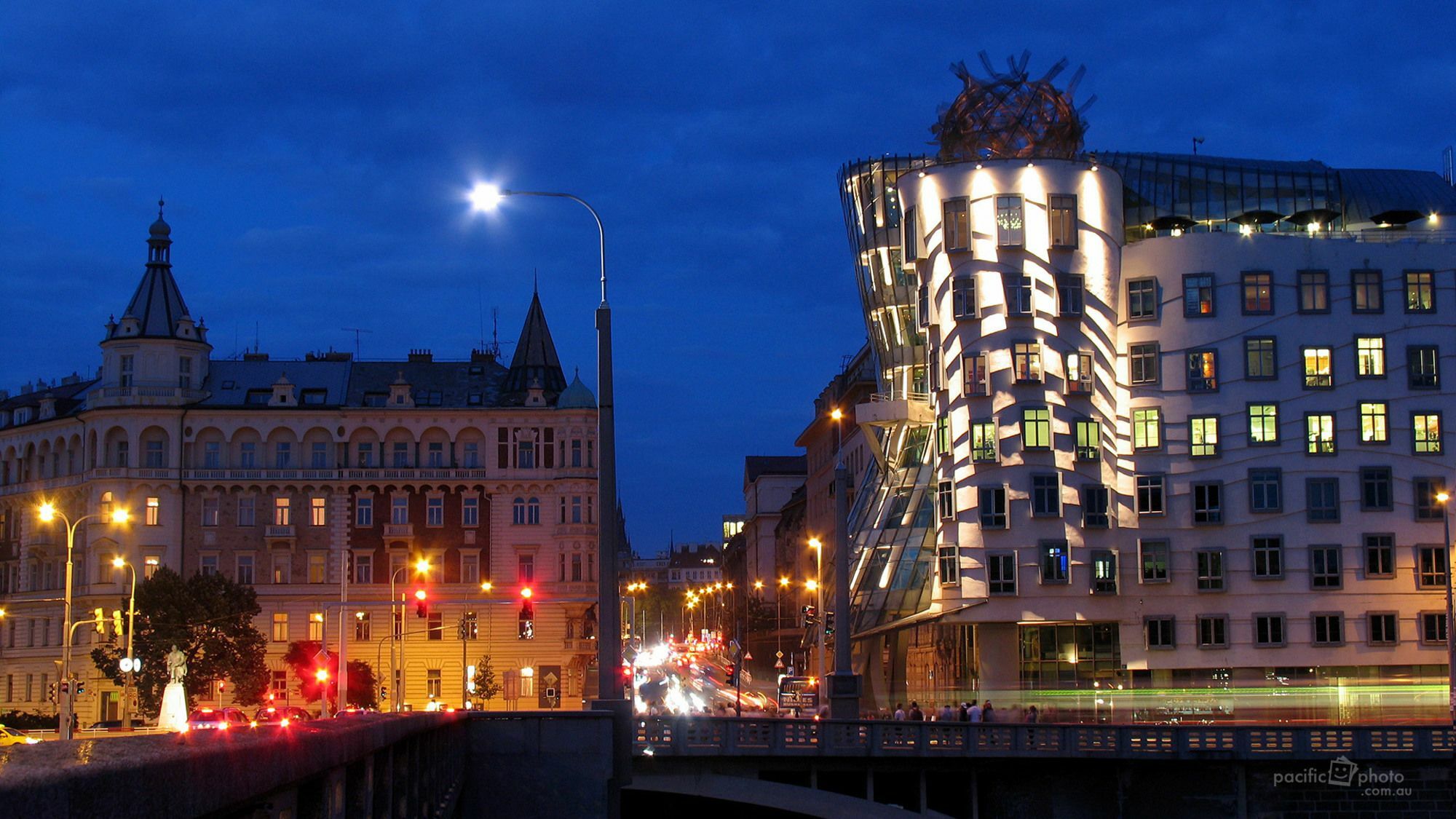 Apartments Resslova By The Dancing House Prague Exterior photo