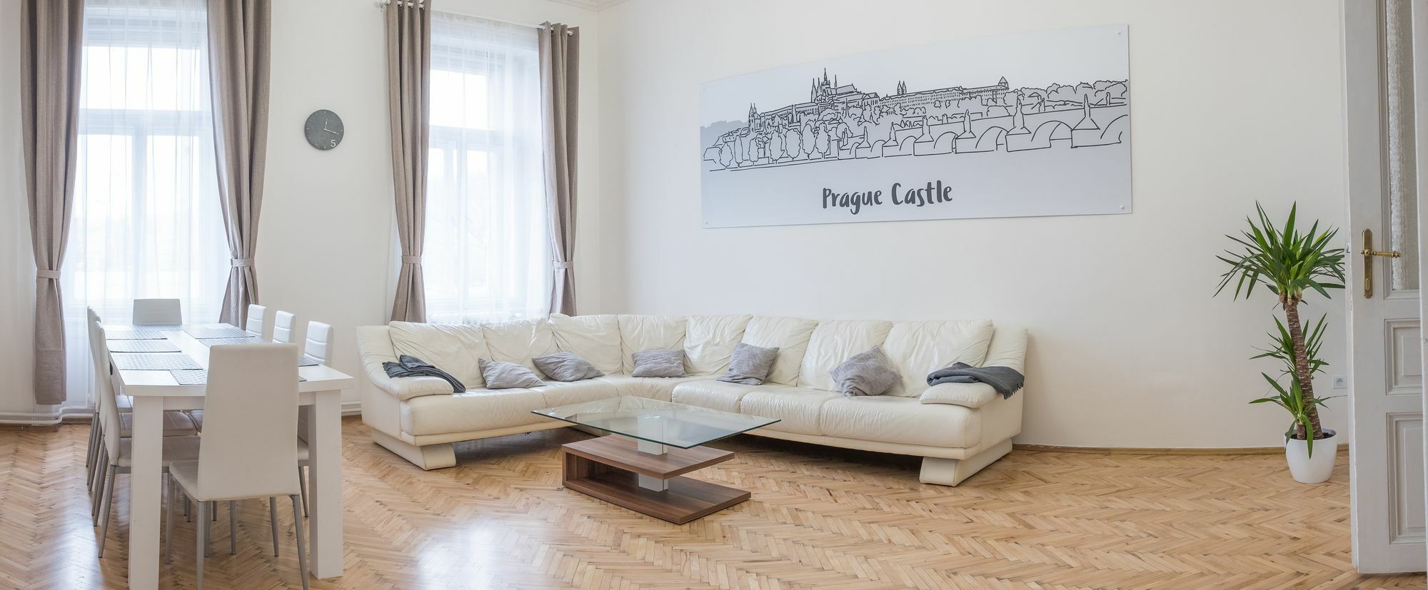Apartments Resslova By The Dancing House Prague Exterior photo